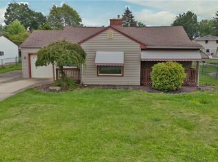 863 Shannon Rd, Girard, OH 44420