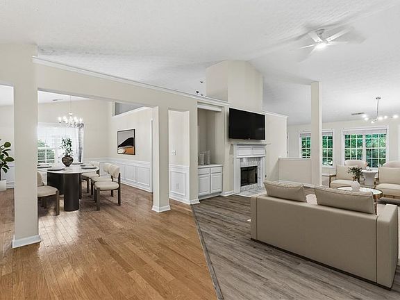 5th image of 1097 Quiet Waters Ln