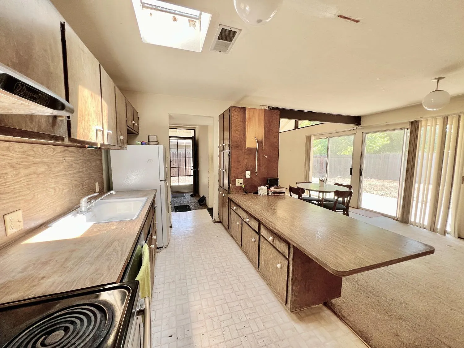 3310 Trawler Pl photo 1
