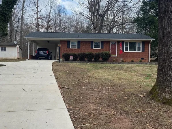 1114 Kiser Dairy Rd, Dallas, NC 28034