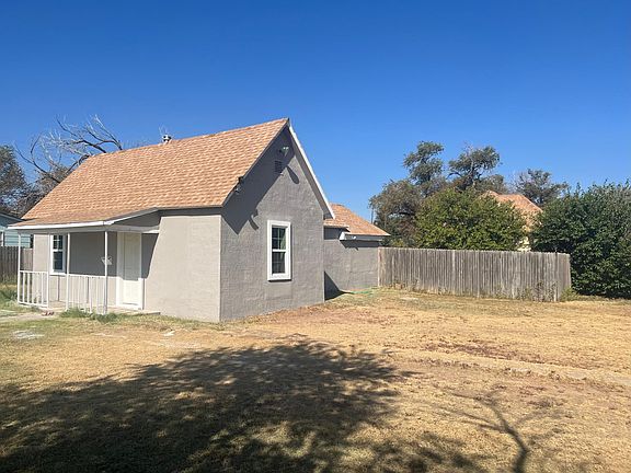 2nd image of 711 19th St