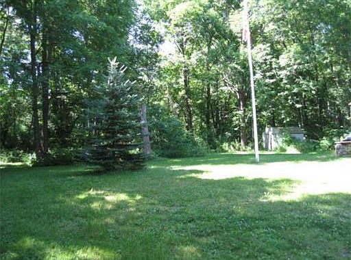 2nd image of 738 Hubbardston Rd