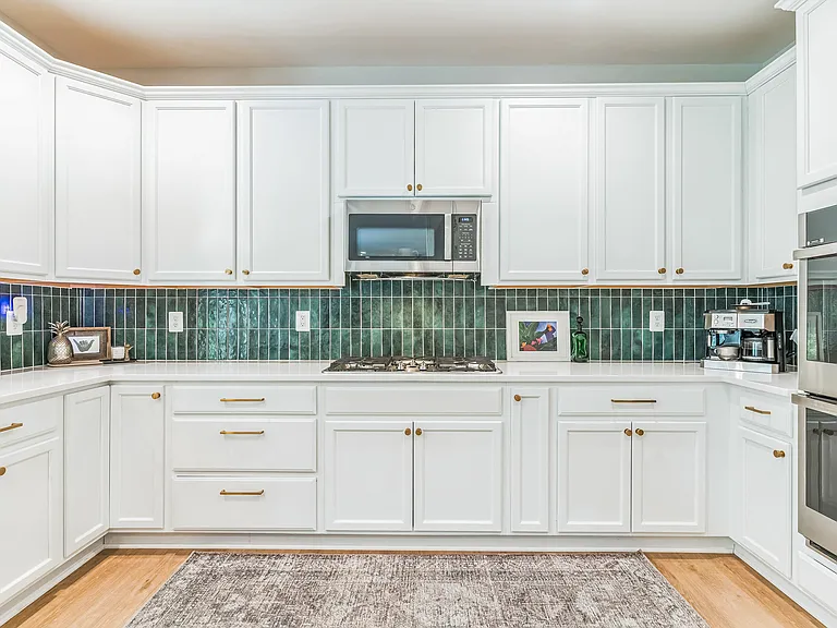 14720 Locust Ct — Photo 14