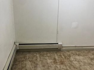 1105 10th St NW APT 6, Minot, ND 58703