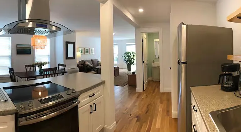 48-50 Clarke St #1S — Photo 3