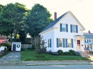 4 Acacia St, Gloucester, MA 01930