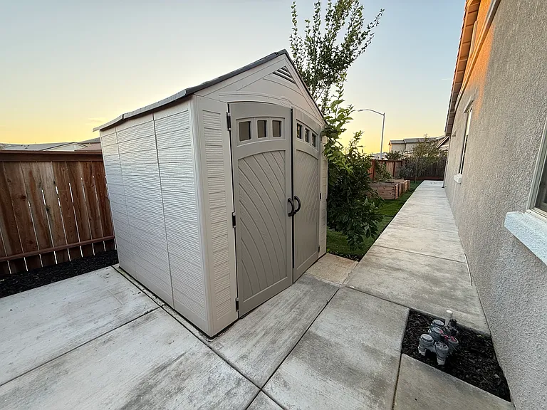 12920 Knightsbrook Ave — Photo 48