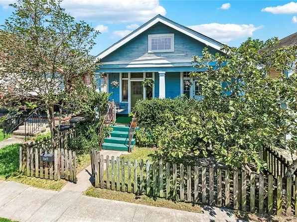 1529 Lesseps St, New Orleans, LA 70117