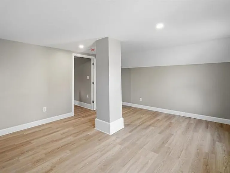 22 Demers St — Photo 9