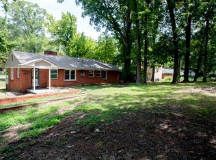 875 Enfield Rd, Memphis, TN 38116