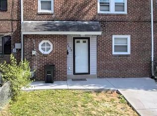 2623 Smithers St, Chester, PA 19013