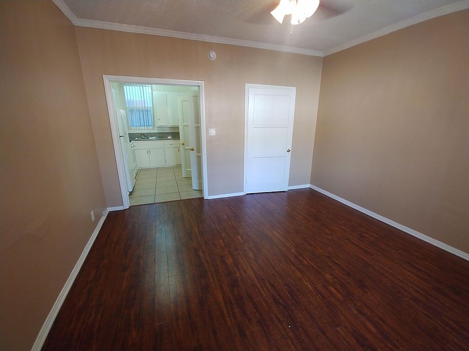 2nd image of 848 S Kingsley Dr