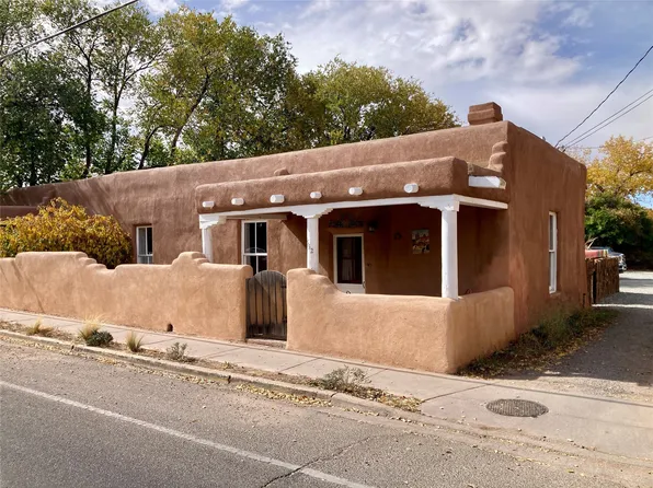 652 Galisteo St, Santa Fe, NM 87505