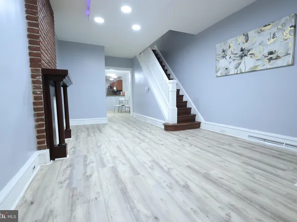 1011 Spring St, Reading, PA 19604