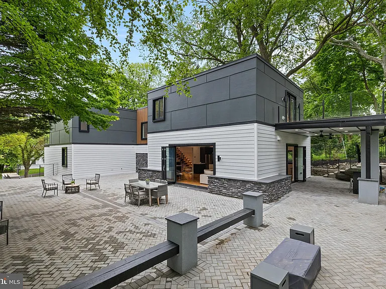 354 Winding Way — Photo 21