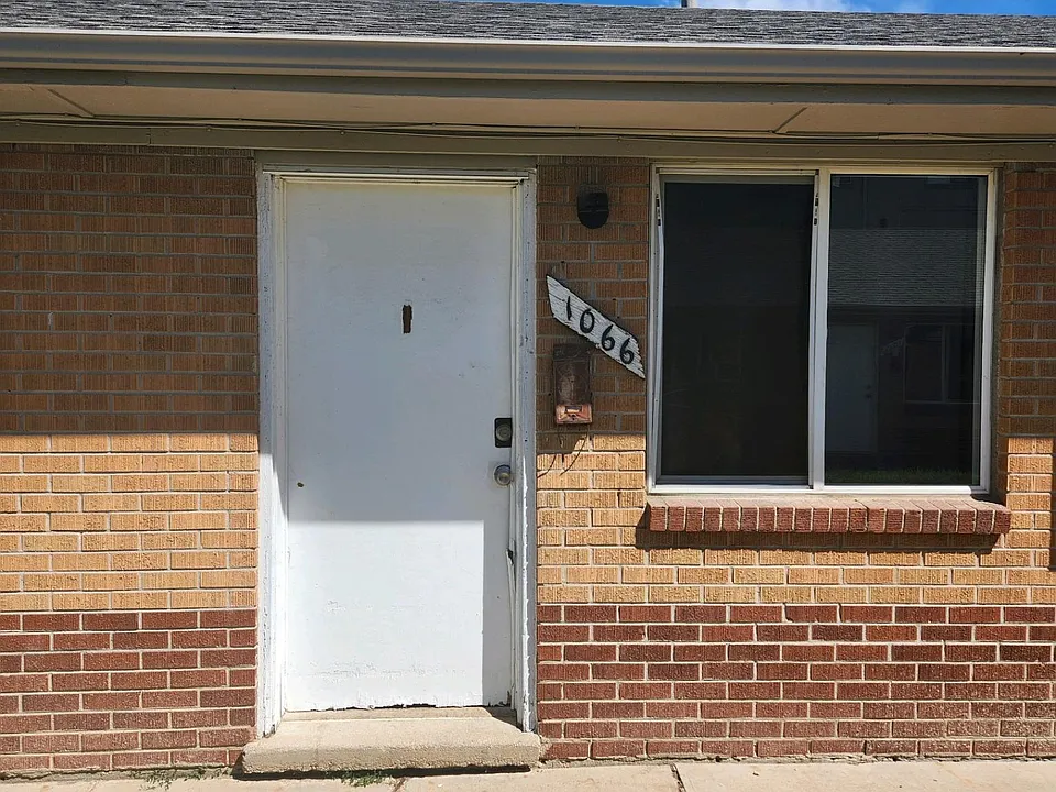1066 Dayton St #1066