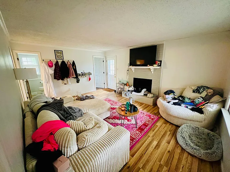 7400 Three Chopt Rd — Photo 29
