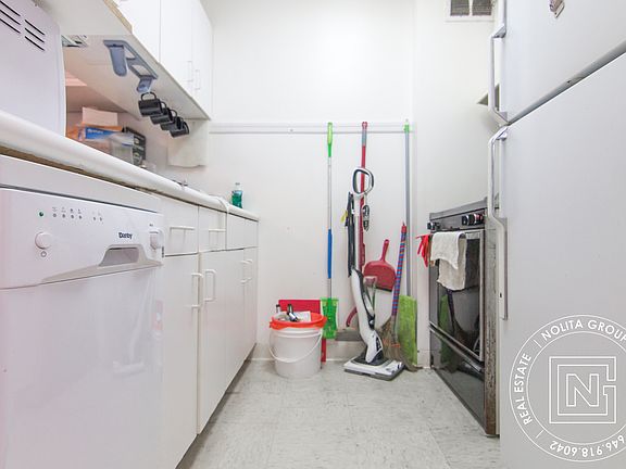 5th image of 376 Broadway APT 14D