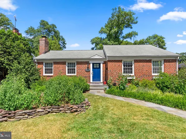 8917 Whitney St, Silver Spring, MD 20901