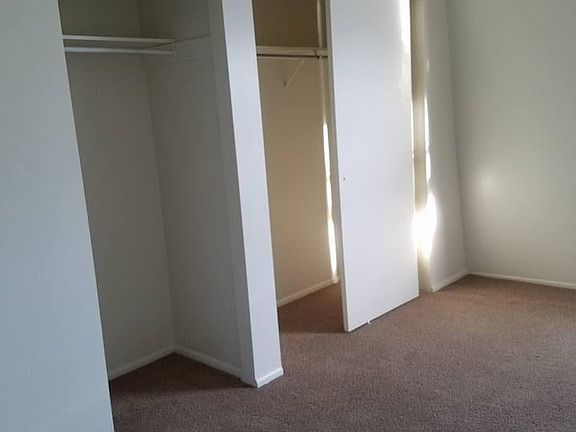 5th image of 872 E Colony N