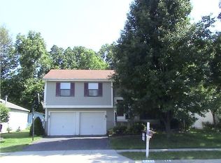 4115 Berrybush Dr, Columbus, OH 43230