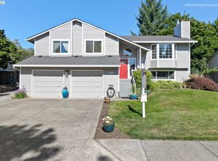 5911 NW Necanicum Way, Portland, OR 97229