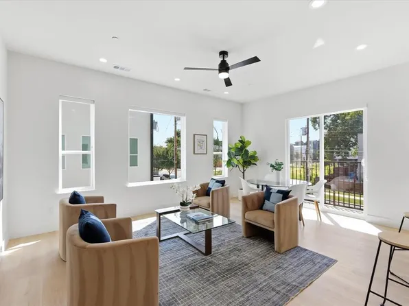 4315 San Jacinto St #302, Dallas, TX 75204