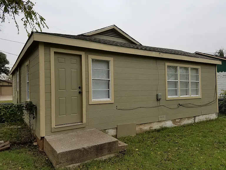 3144 Olive Pl — Photo 11