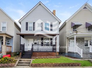557 Pennsylvania Ave, Rochester, PA 15074