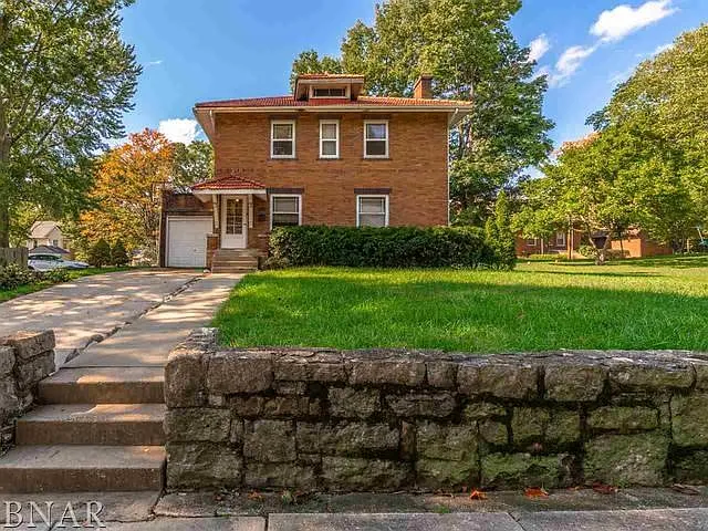 809 Hester Ave photo 1