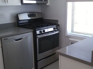 4850 37th St #2L, Long Island City, NY 11101