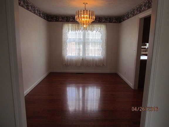5th image of 4020 Boston Cir