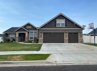 180 Canyon Crest Dr W, Twin Falls, ID 83301