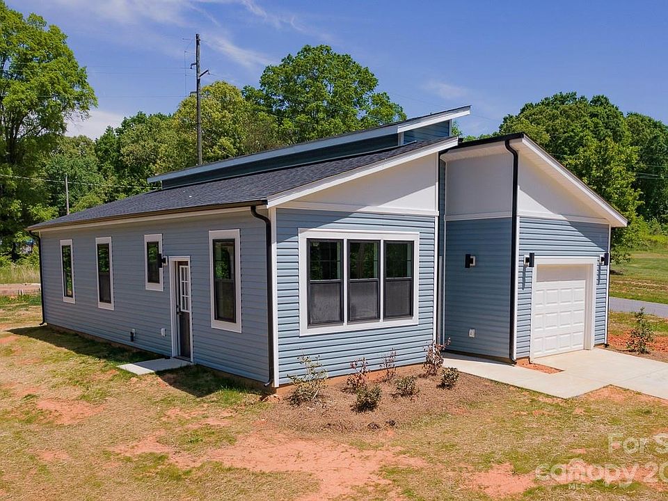 1st image of 1200 Goldsboro Ave #2