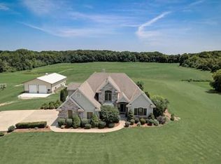 7425 Botting Rd, Racine, WI 53402