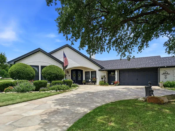 562 Timber Ridge Dr, Trophy Club, TX 76262