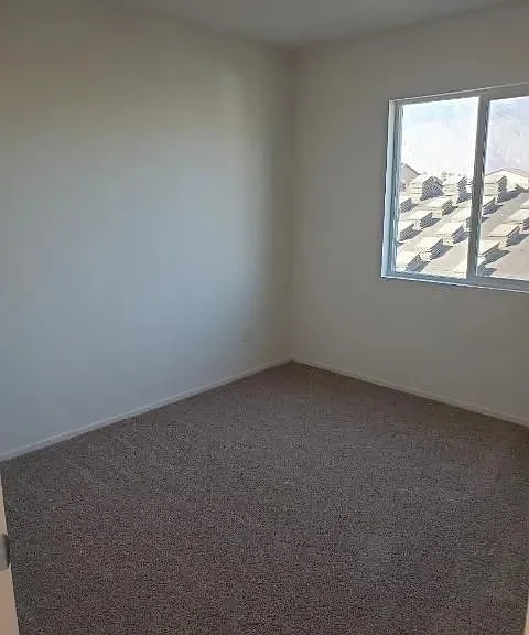 2nd floor bedroom