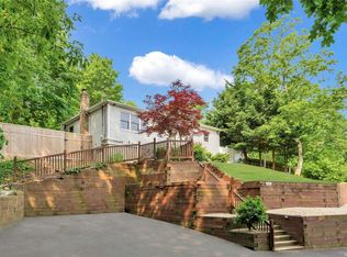 107 Hawthorne Rd, Rocky Point, NY 11778