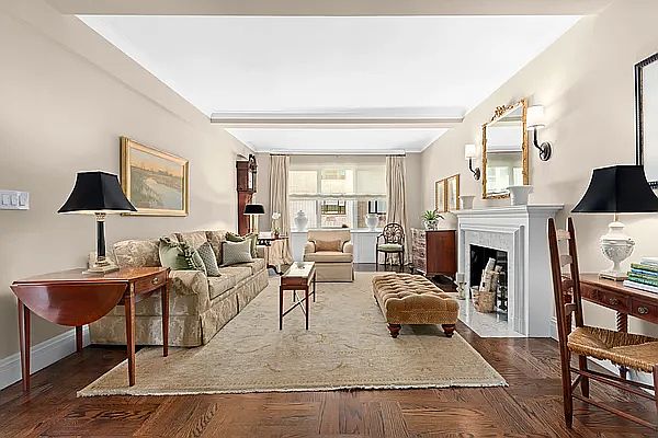 1st image of 1150 Park Ave #11D