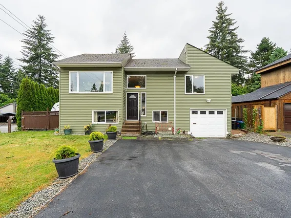 8015 Caribou St, Mission, BC V2V 5R1