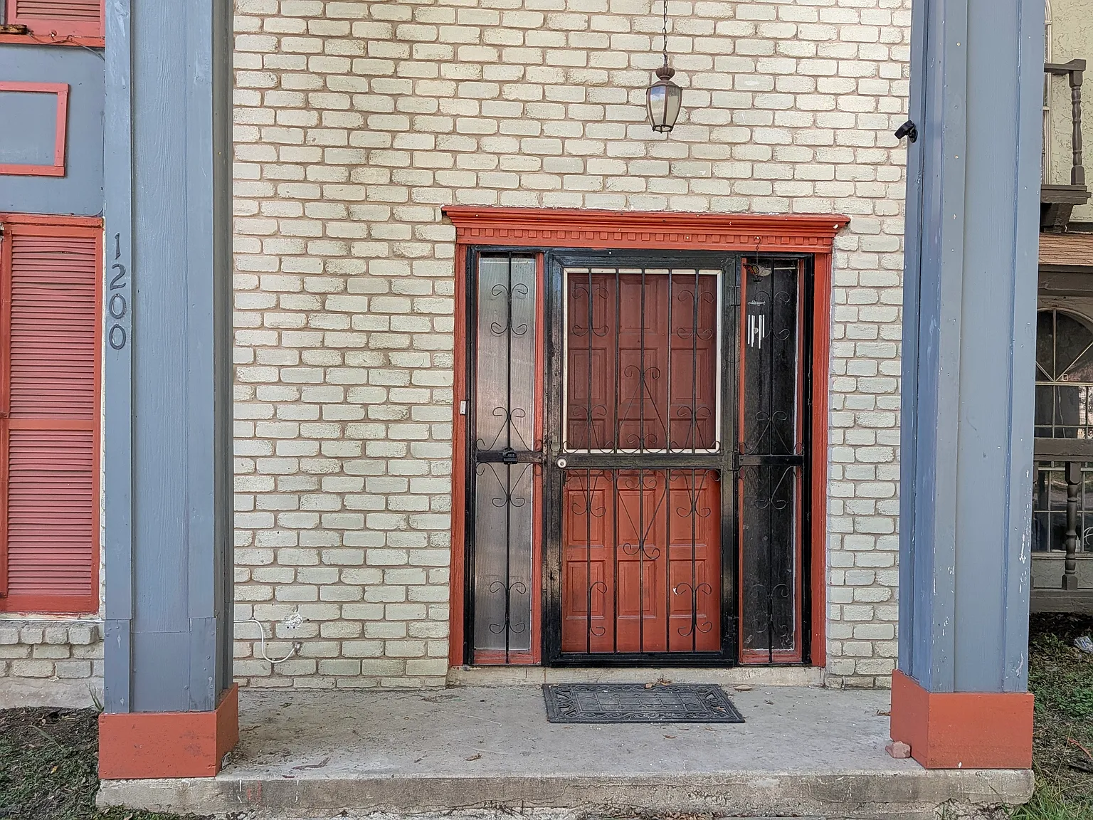 3 bed, 1950 sqft, $1,450 — Photo 2