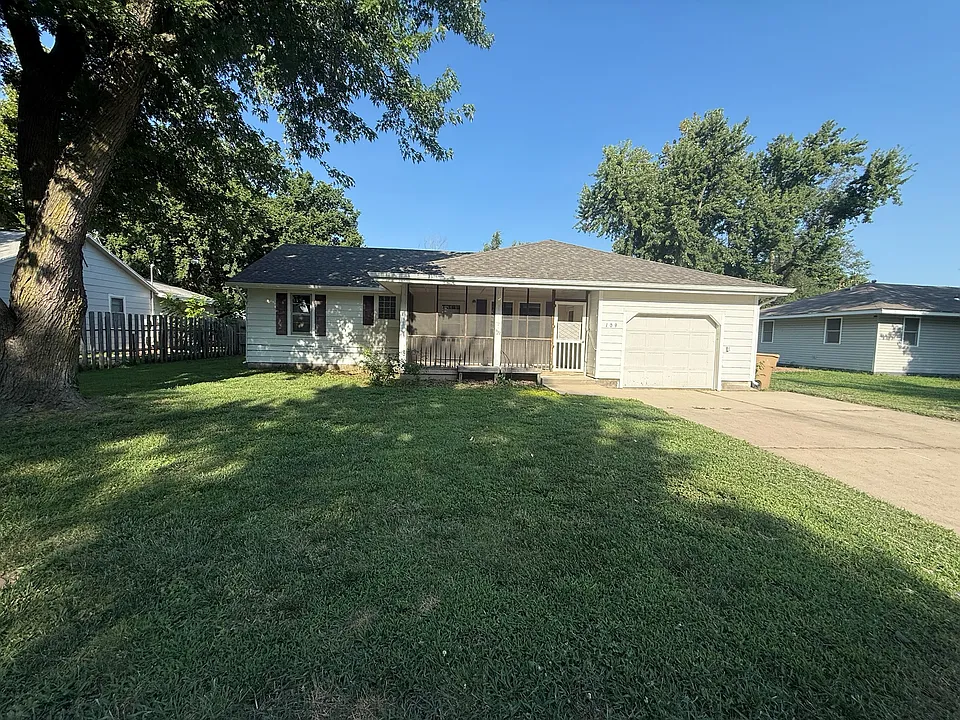 109 Jefferson Ave