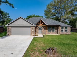3923 Bryan Rd, Durant, OK 74701