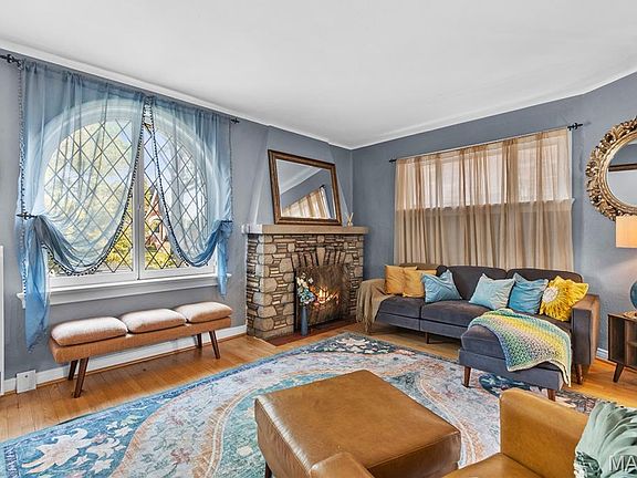 2nd image of 5808 Delor St