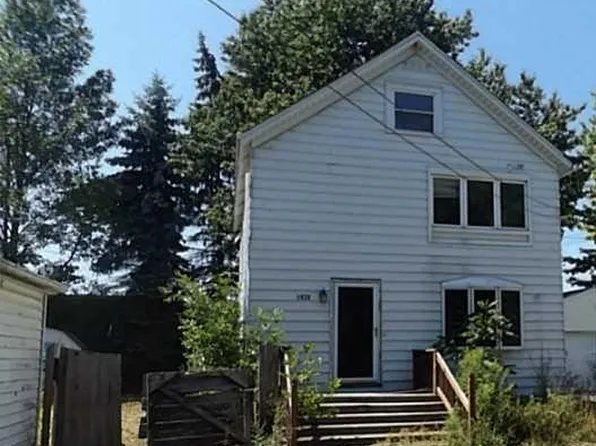 6828 Schuyler Dr, Derby, NY 14047
