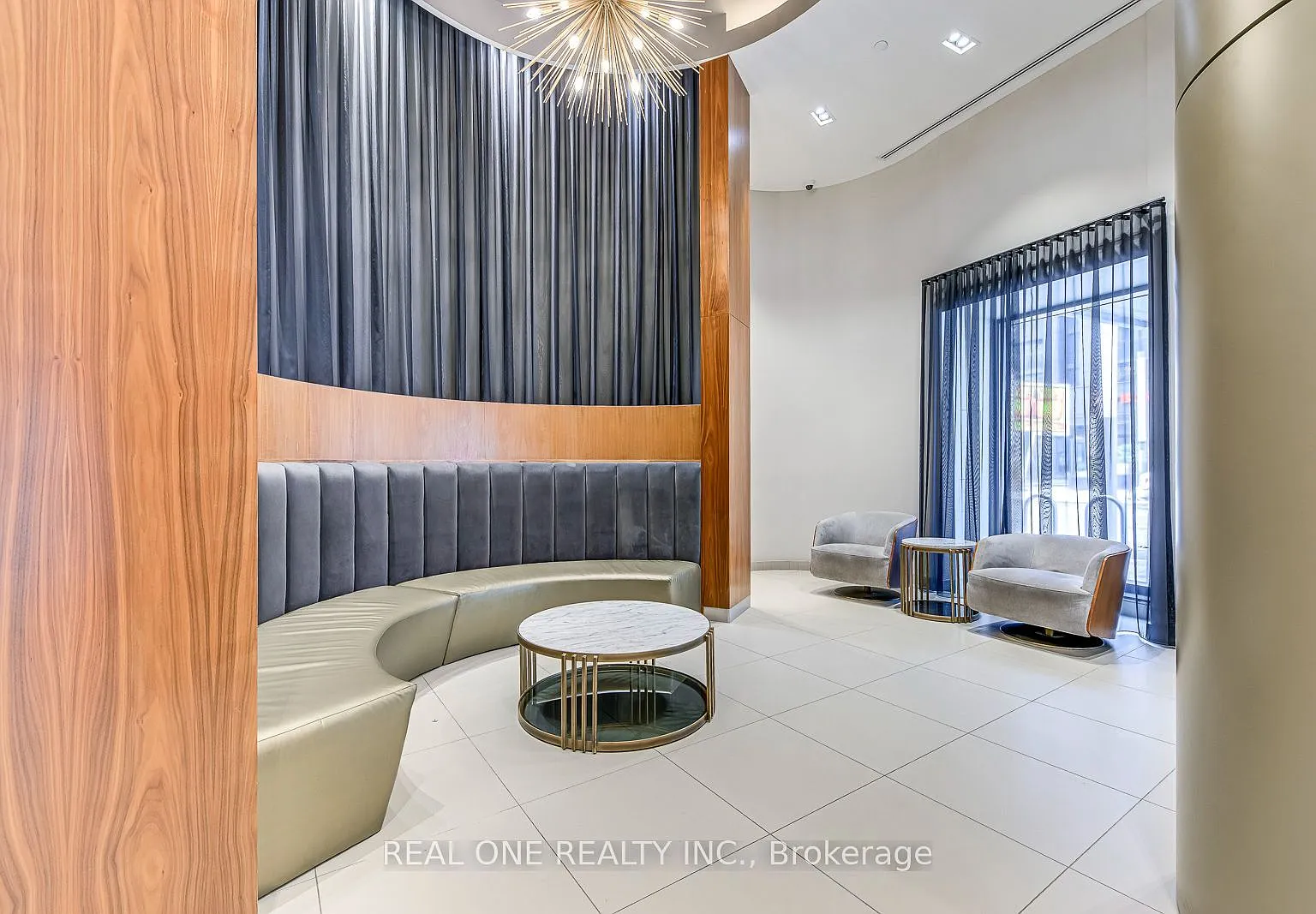 3 bed, $2,800 — Photo 2