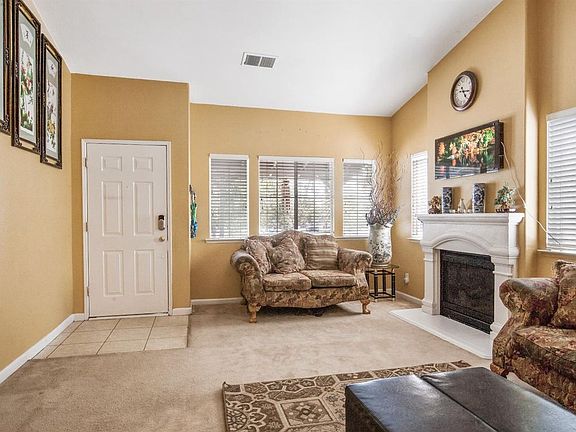 5th image of 6266 E Kerckhoff Ave