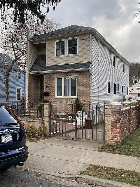 1st image of 58 Rhine Ave