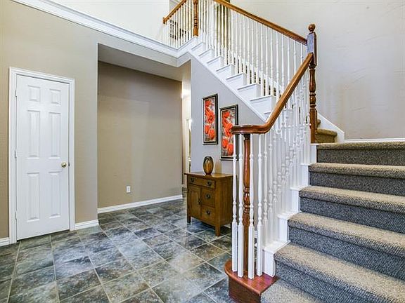 3rd image of 8432 High Meadows Dr