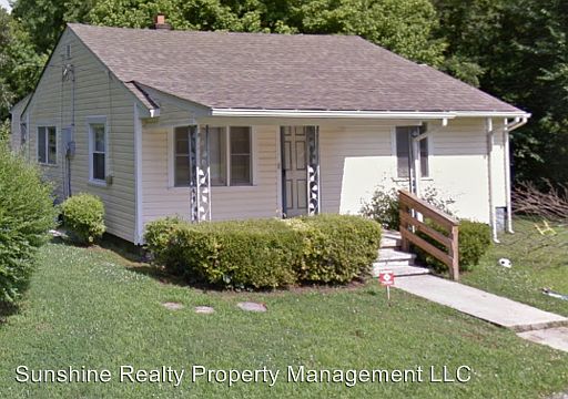 2nd image of 138 1st St